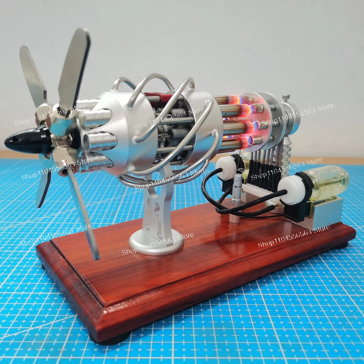 Модель 16-цилиндрового двигате – обзор и цена Science Toy